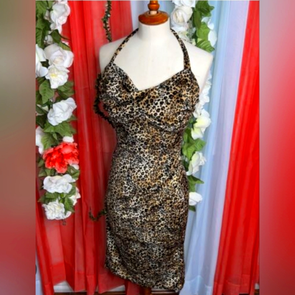 Stop Staring Clothing Leopard dress Pinup VLV